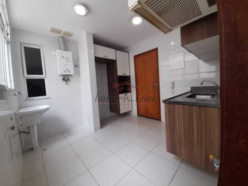 Apartamento à venda com 2 quartos, 110m² - Foto 17