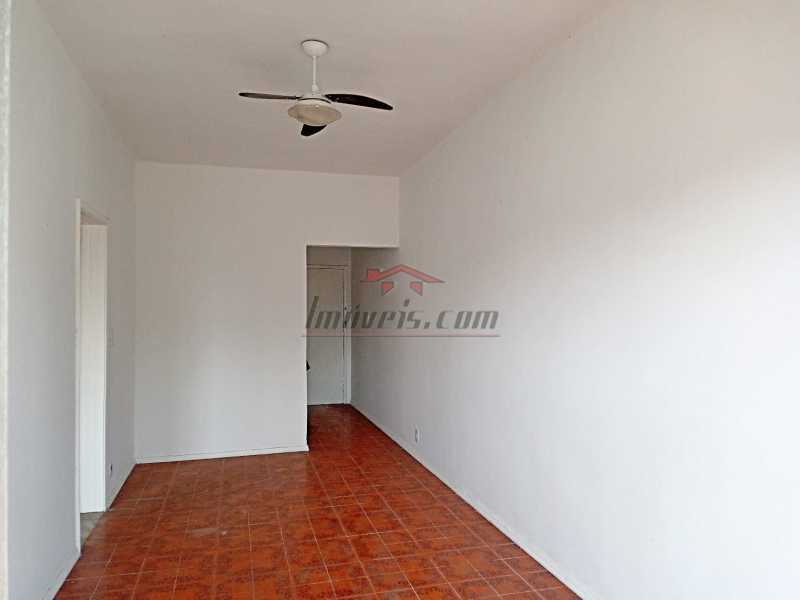 Apartamento à venda com 2 quartos, 72m² - Foto 3