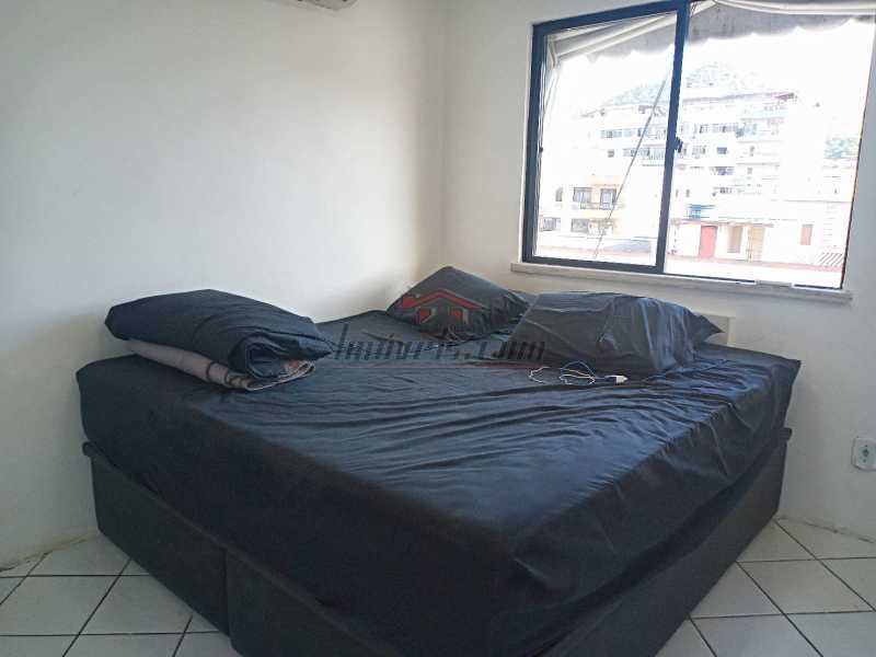 Apartamento à venda com 2 quartos, 64m² - Foto 8