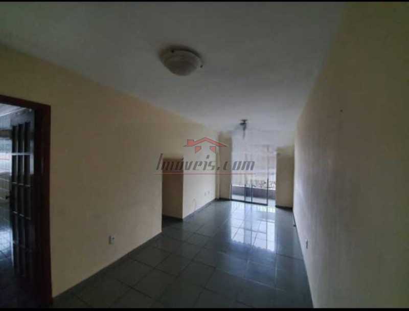 Apartamento à venda com 2 quartos, 65m² - Foto 3