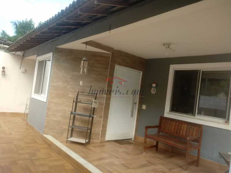 Apartamento à venda com 3 quartos, 110m² - Foto 1