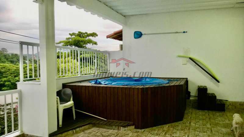 Casa de Condomínio à venda com 3 quartos, 153m² - Foto 2