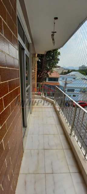 Apartamento à venda com 2 quartos, 96m² - Foto 2