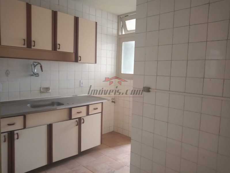 Apartamento à venda com 2 quartos, 70m² - Foto 10