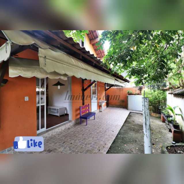 Casa de Condomínio à venda com 3 quartos, 100m² - Foto 2