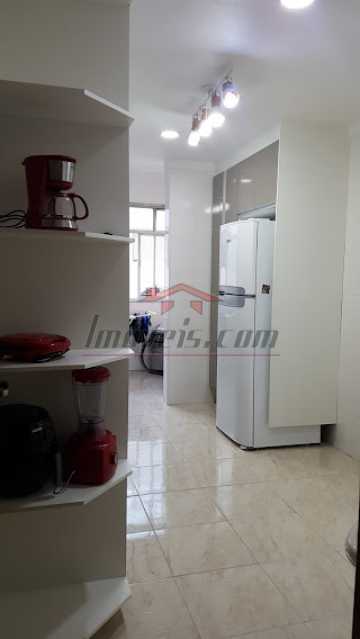 Apartamento à venda com 2 quartos, 86m² - Foto 17