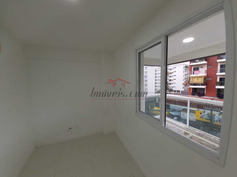 Apartamento à venda com 3 quartos, 77m² - Foto 14