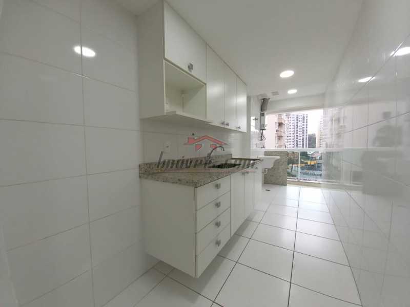 Apartamento à venda com 3 quartos, 77m² - Foto 17