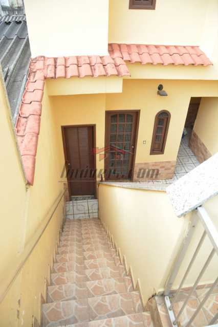 Casa à venda com 6 quartos, 280m² - Foto 16