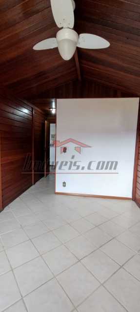 Casa de Vila à venda com 2 quartos, 100m² - Foto 4