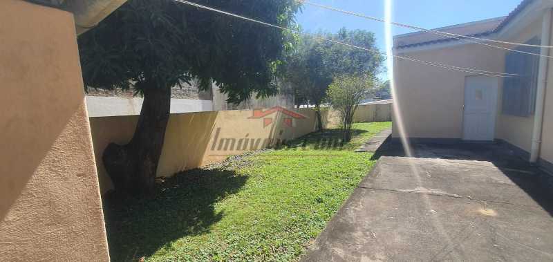 Casa à venda com 4 quartos, 300m² - Foto 20