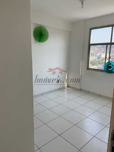 Apartamento à venda com 2 quartos, 70m² - Foto 11