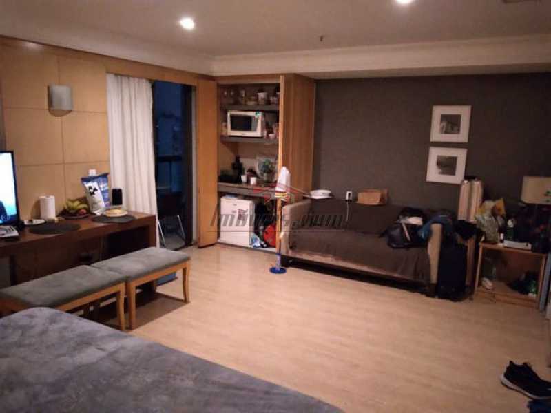 Apartamento à venda com 2 quartos, 65m² - Foto 4