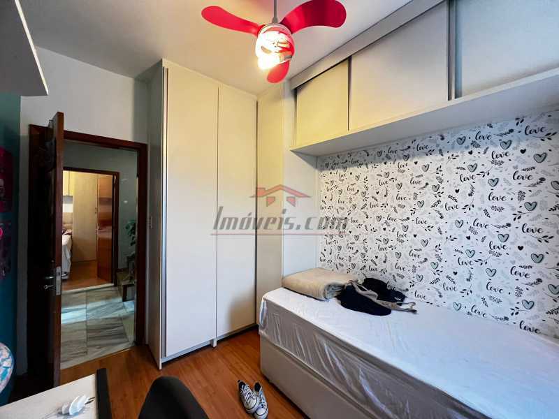 Casa de Condomínio à venda com 3 quartos, 215m² - Foto 14