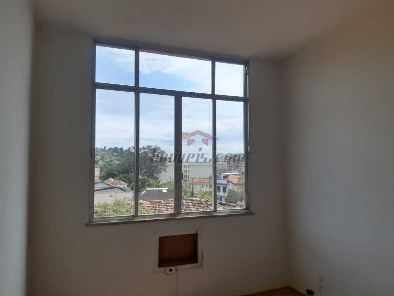 Apartamento à venda com 2 quartos, 70m² - Foto 3