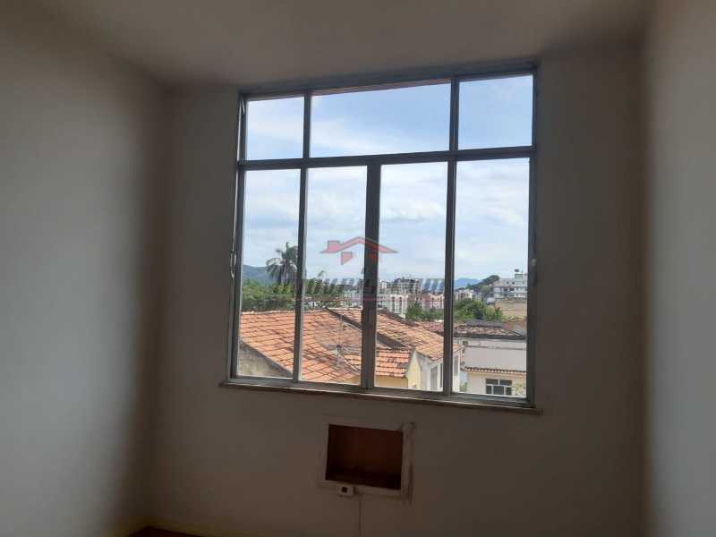 Apartamento à venda com 2 quartos, 70m² - Foto 7