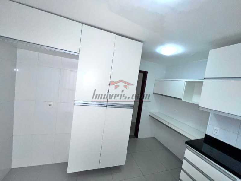 Apartamento à venda com 2 quartos, 80m² - Foto 15