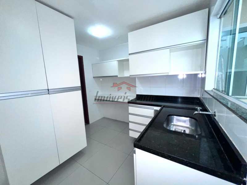 Apartamento à venda com 2 quartos, 80m² - Foto 16