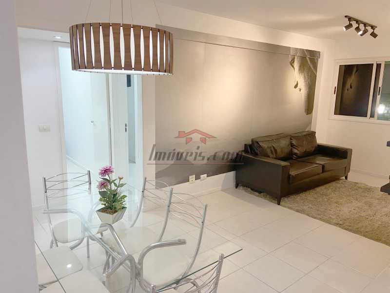 Apartamento à venda com 3 quartos, 84m² - Foto 1