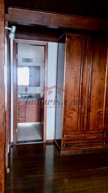 Casa de Condomínio à venda com 3 quartos, 180m² - Foto 17