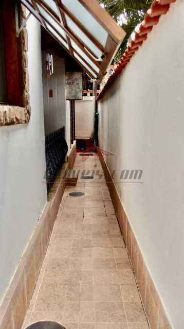 Casa de Condomínio à venda com 3 quartos, 180m² - Foto 26