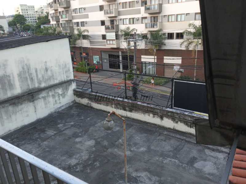 Casa Comercial à venda com 2 quartos, 300m² - Foto 6