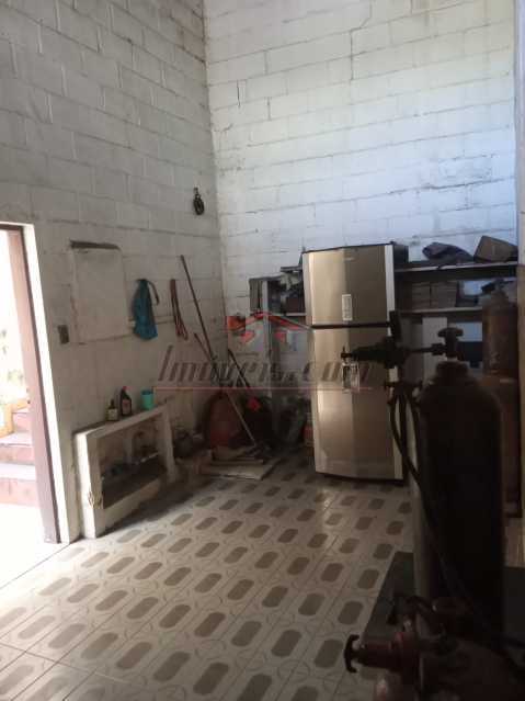 Casa Comercial à venda com 2 quartos, 300m² - Foto 19