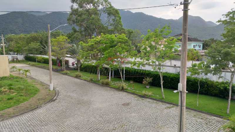 Casa de Condomínio à venda com 4 quartos, 200m² - Foto 11