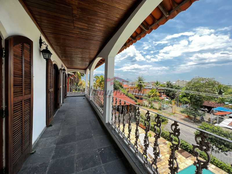 Casa de Condomínio à venda com 3 quartos, 226m² - Foto 12