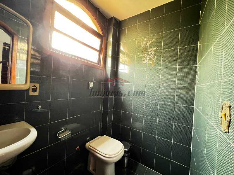 Casa de Condomínio à venda com 3 quartos, 226m² - Foto 19