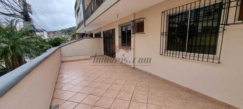 Apartamento à venda com 2 quartos, 75m² - Foto 4