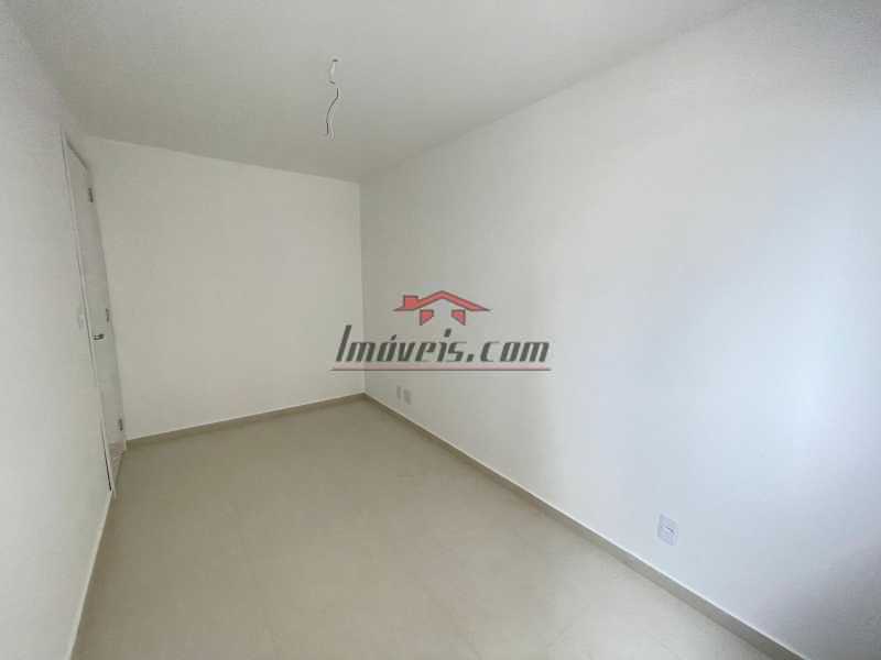 Apartamento à venda com 2 quartos, 67m² - Foto 11