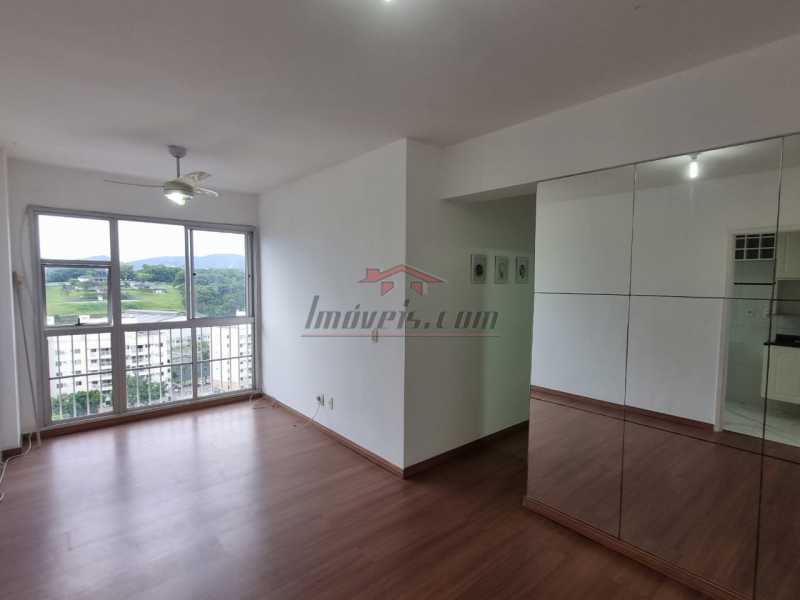 Apartamento à venda com 2 quartos, 53m² - Foto 2