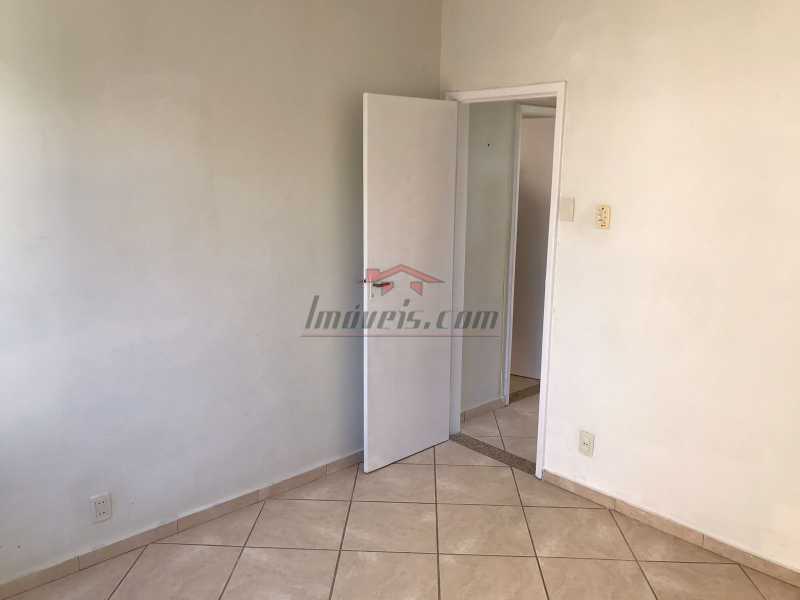 Apartamento à venda com 2 quartos, 63m² - Foto 8