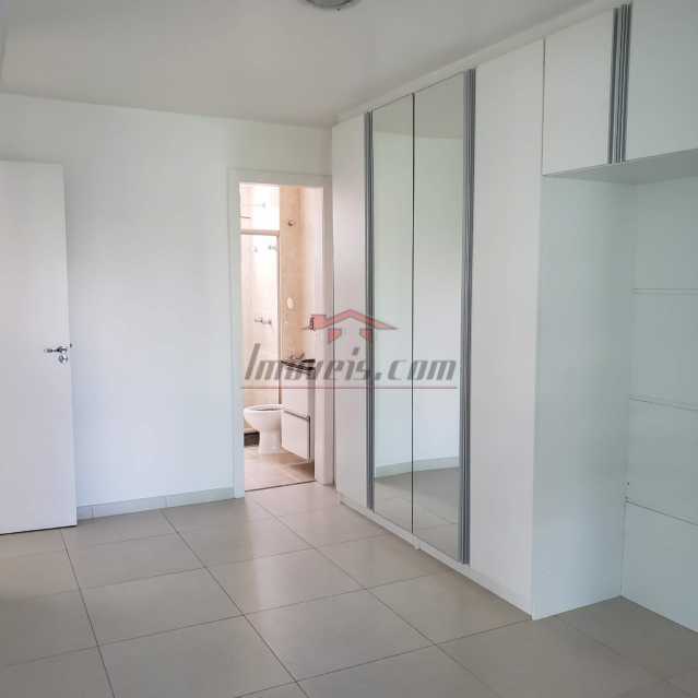 Apartamento à venda com 3 quartos, 110m² - Foto 4