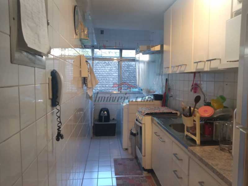 Apartamento à venda com 2 quartos, 60m² - Foto 13