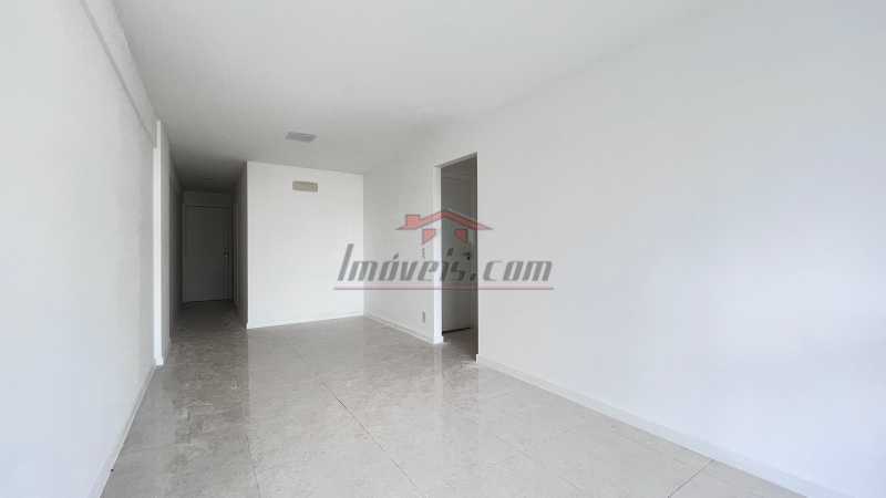 Apartamento à venda com 3 quartos, 90m² - Foto 11