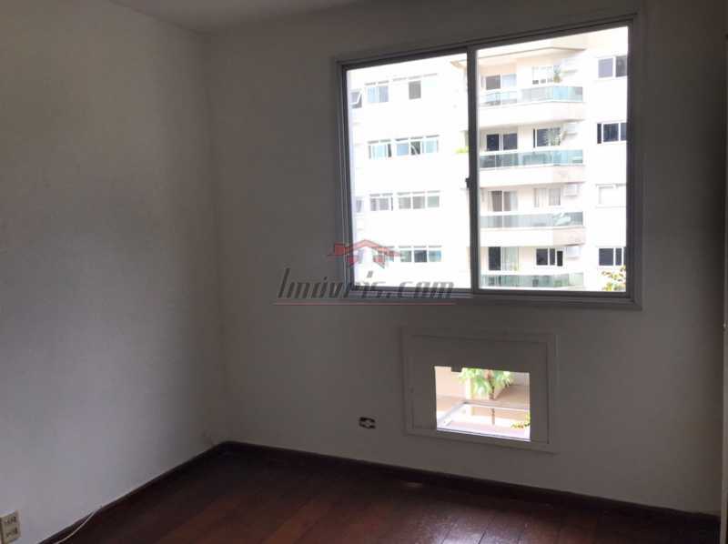 Apartamento à venda com 2 quartos, 66m² - Foto 11