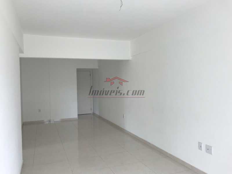 Apartamento à venda com 3 quartos, 107m² - Foto 4