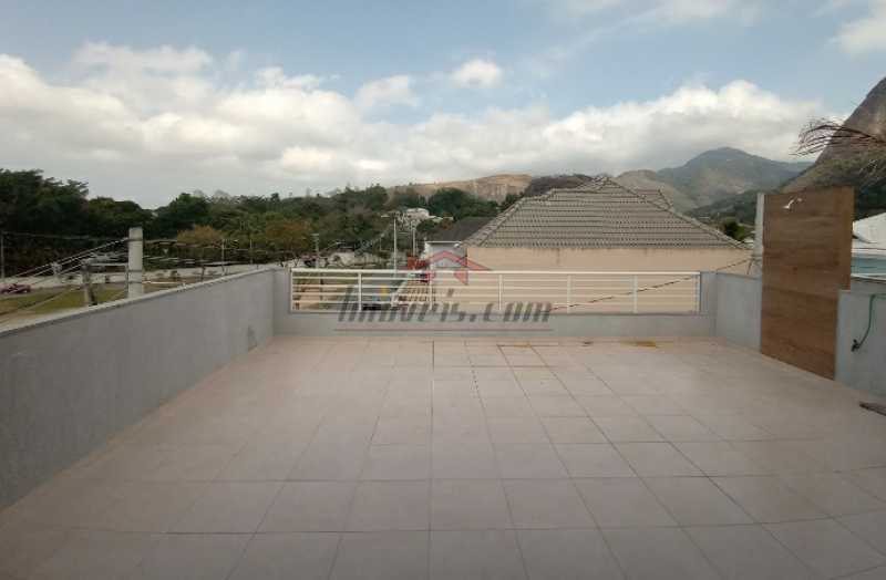 Casa de Condomínio à venda com 3 quartos, 260m² - Foto 2