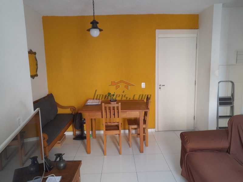 Apartamento à venda com 2 quartos, 58m² - Foto 3