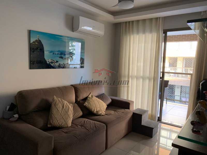 Apartamento à venda com 2 quartos, 74m² - Foto 9