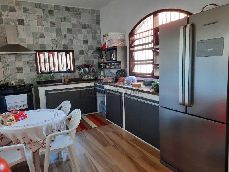 Casa à venda com 3 quartos, 235m² - Foto 16