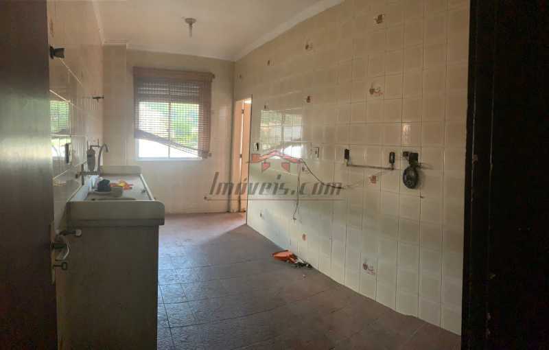 Apartamento à venda com 2 quartos, 98m² - Foto 17