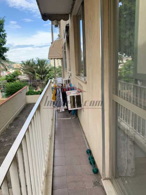 Apartamento à venda com 2 quartos, 62m² - Foto 1