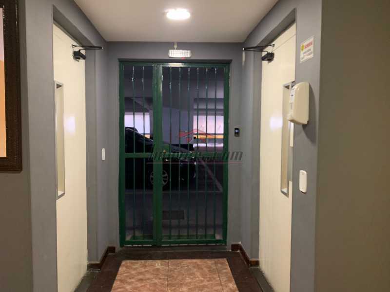 Apartamento à venda com 2 quartos, 62m² - Foto 18