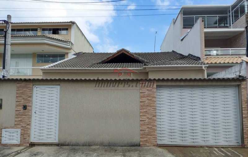 Casa de Condomínio à venda com 3 quartos, 198m² - Foto 2