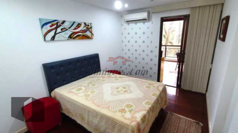 Apartamento à venda com 3 quartos, 111m² - Foto 9