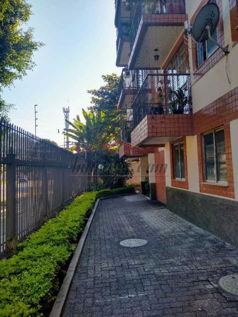 Apartamento à venda com 2 quartos, 66m² - Foto 13