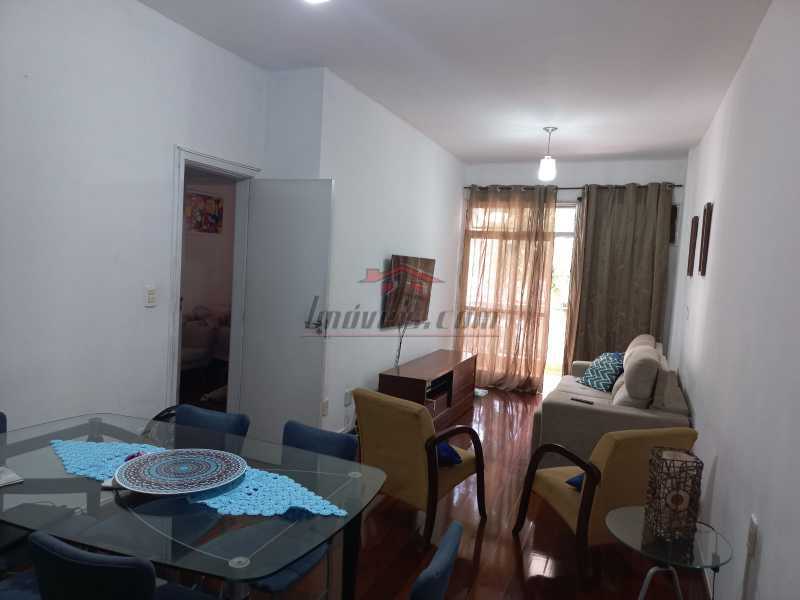 Apartamento à venda com 3 quartos, 116m² - Foto 2